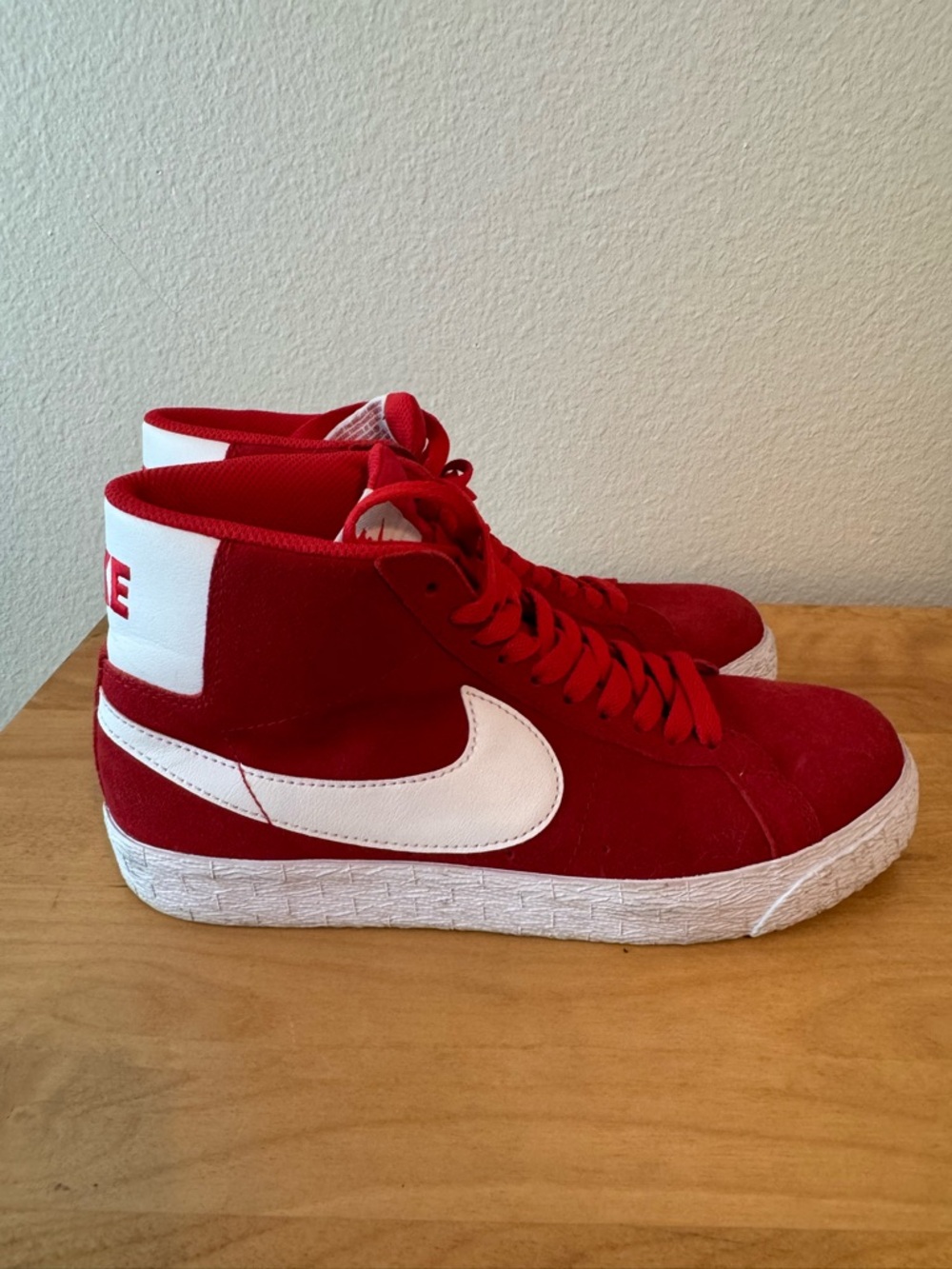 Nike Red High-Top Sneakers with White Swoosh Accent - Picture 3 of 5